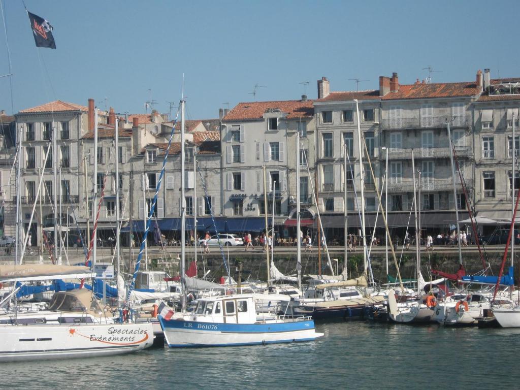 Hotel La Marine, Vieux Port Λα Ροσέλ Εξωτερικό φωτογραφία